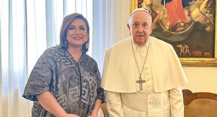 Xóchitl Gálvez presume fotos tras reunión de 15 minutos con el Papa Francisco