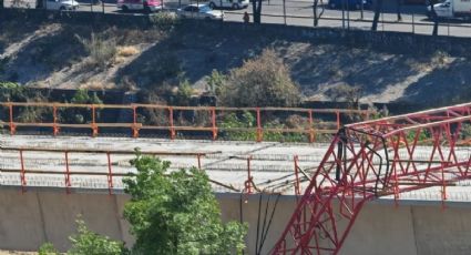 Caen trabajadores en obras del Tren Interurbano México-Toluca; hay un muerto y un herido