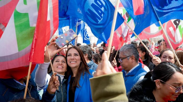 Libia se registra ante el IEEG como candidata a gobernadora del PAN, PRI y PRD