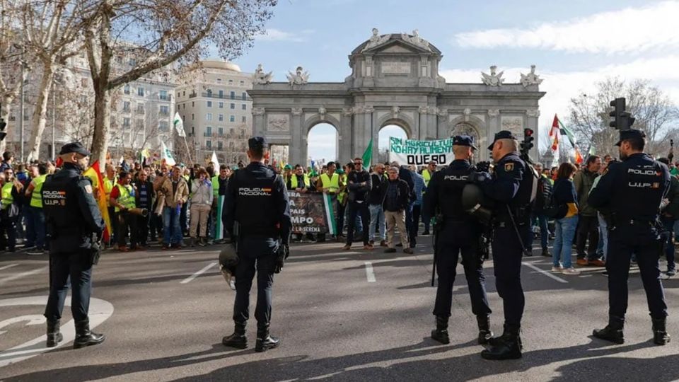 Los agricultores españoles comenzaron sus protestas el pasado 6 de febrero con cortes en carreteras