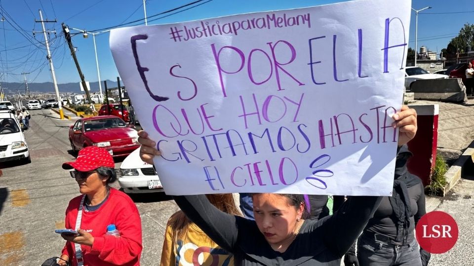 Por feminicidio de Melany y el asesinato de Óscar, niños protestan en Xonacatlán