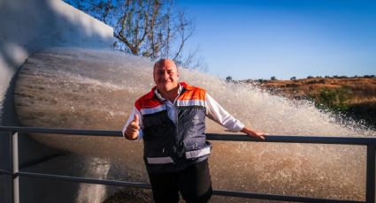 Enrique Alfaro muestra  el primer metro cúbico por segundo más de agua que recibirá Jalisco