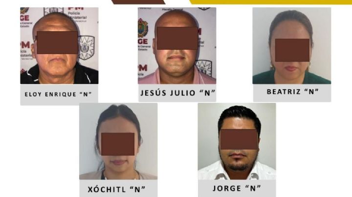 Dan 1 año de prisión preventiva a 5 trabajadores de la FGE de Veracruz por corrupción