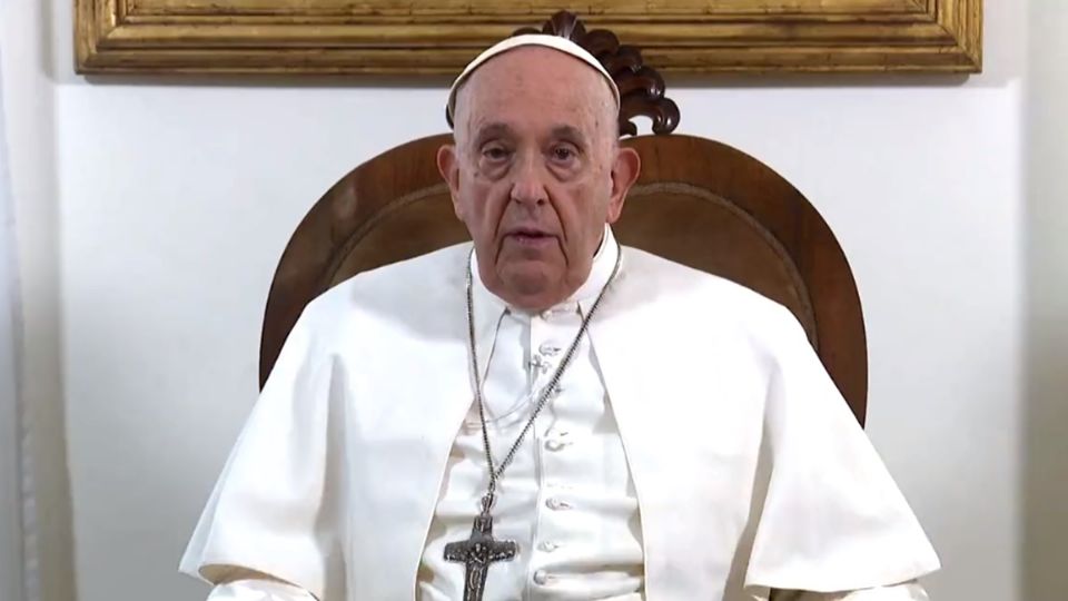 A finales de noviembre, el papa sufrió una bronquitis por la que tuvo que cancelar algunos actos