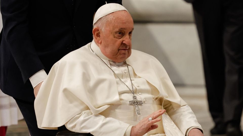 Papa Francisco renuncia de último momento al viacrusis del Viernes Santo, ¿por qué?