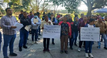Protestan por falta de Becas Benito Juárez en escuelas de Huejutla