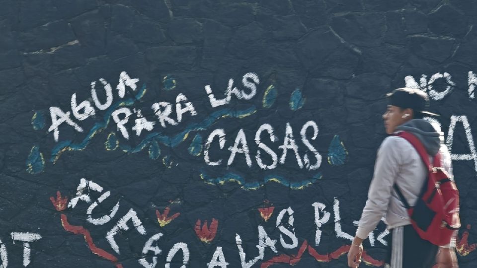 'Nos van a dejar sin agua': Megaproyecto del Estadio Azteca agravará escasez acusan vecinos