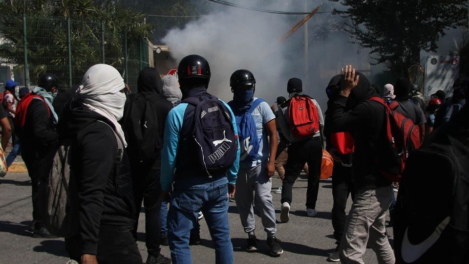 Disturbios en Chilpancingo por fuga del policía quien presuntamente mató a Yanqui Rothan