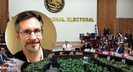INE encarga estudio sobre democracia a John Ackerman, le pagará más de 3 millones de pesos