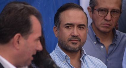 Fernando Yunes se inscribe como candidato a diputado plurinominal del PAN en Veracruz