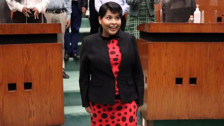 Ayotzinapa: Evelyn Salgado quita a la fiscal de Guerrero y deja encargado de despacho