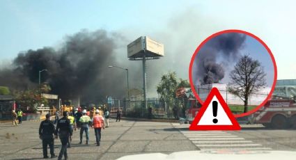 VIDEO: Fuerte incendio en fábrica International Paper de Ixtac; evacuan a trabajadores