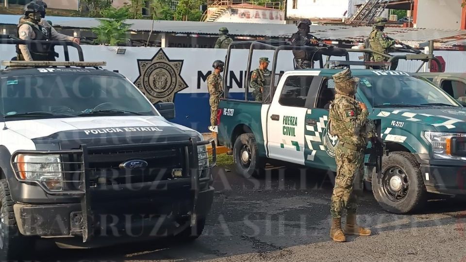 Sale Fuerza Civil de Tuxpan, Policía Estatal asume tareas de seguridad