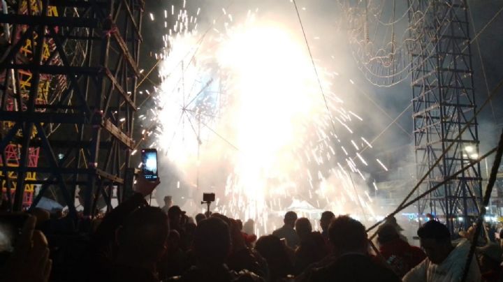 ¿Quemar pirotecnia contamina? Hacen estudio en Tultepec, Edomex