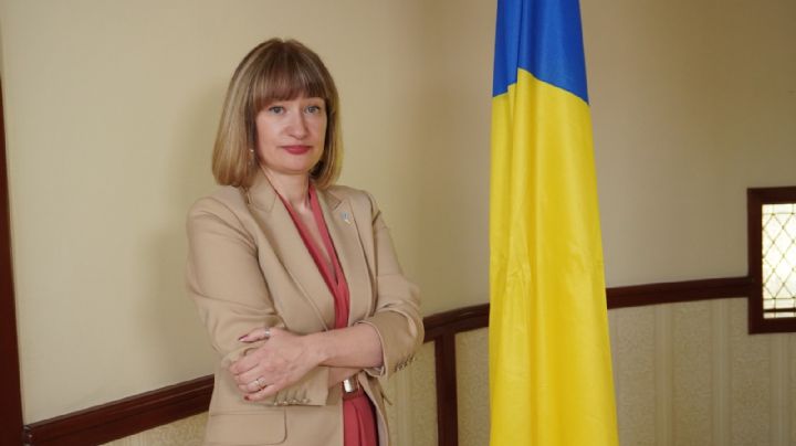 “No debemos descartar una tercera guerra mundial”, Oksana Dramarétska, embajadora de Ucrania