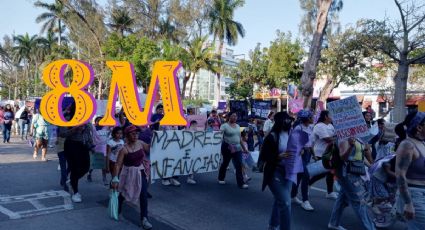 "Ni una asesinada más", mujeres marchan en 8M contra violencia en Veracruz