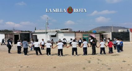 “Con estos salones, ¿cómo vamos a proteger a los niños si hay balazos?”; Primaria de Chiapas