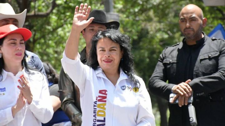 No puede reprobar alguien que tiene tantos logros en Azcapotzalco.- Margarita Saldaña