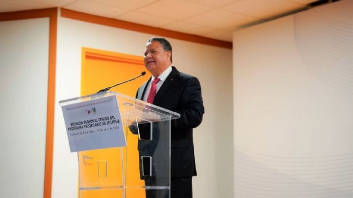 Ante descontento social por desabasto de agua, Menchaca pide paciencia