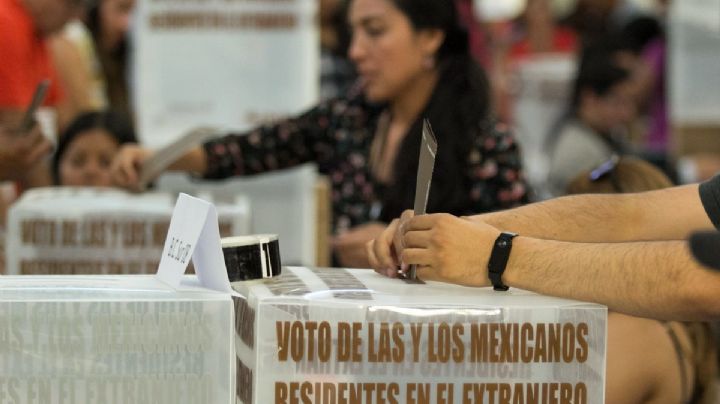 "Indignante", mexicanos en el extranjero denuncian trabas del INE