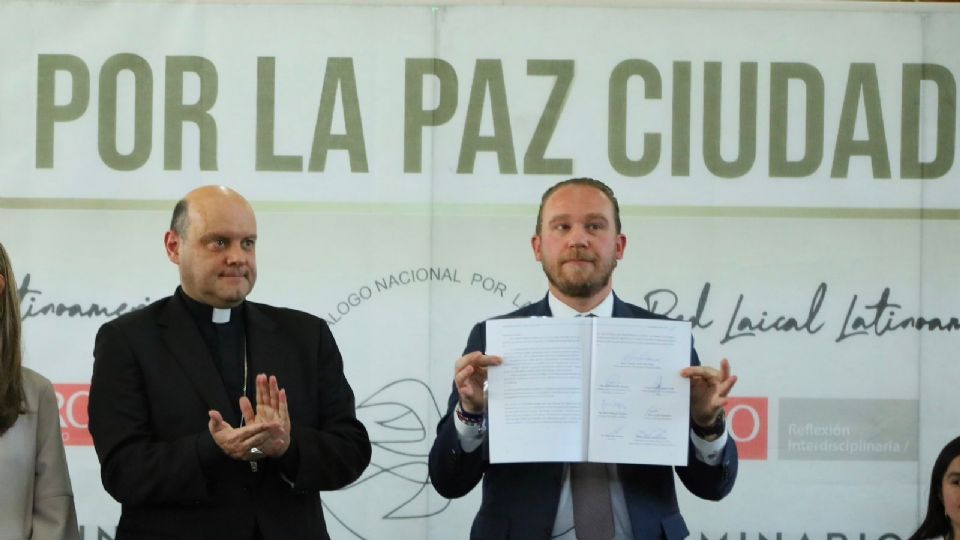 Taboada, en la firma del compromiso por la paz convocado por la UIC y la CEM