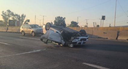 Volcadura sobre la carretera Silao – León deja 2 lesionados