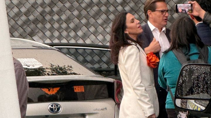 Llega Chertorivski a Debate en auto con varias fotomultas