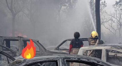 Incendio calcina más de 300 autos en corralón de Rinconada