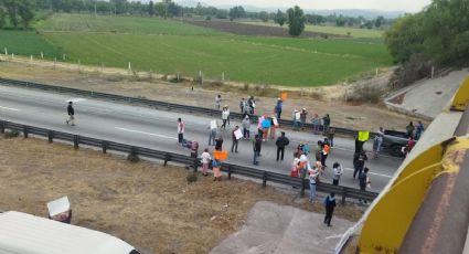 Seguidores de Armando Mera bloquean carreteras en Pachuca y Arco Norte