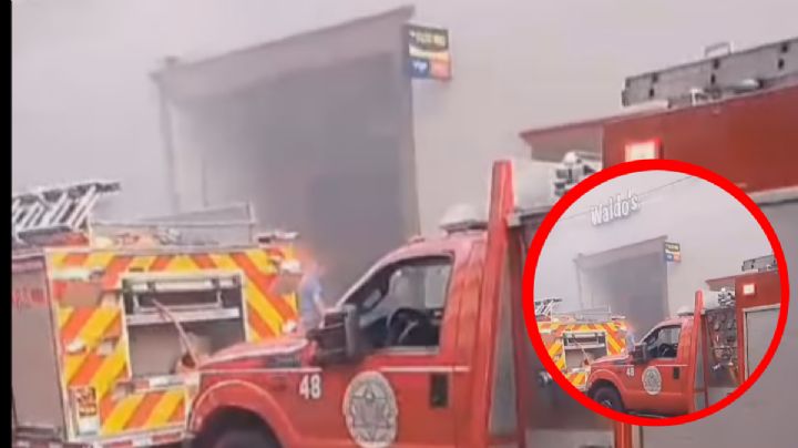 Se incendia Waldo’s en pleno centro de León | VIDEO