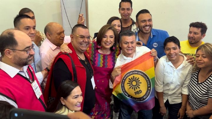 El traidor es él: revienta Xóchitl Gálvez a AMLO por bandera en el Zócalo