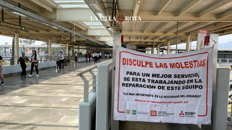 Comerciantes de Plaza Tláhuac aseguran que ni los apoyos otorgados por el gobierno de la CDMX han sido suficientes para apalear la crisis financiera que les dejó el colapso