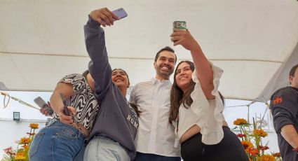 En último día de campaña, Máynez dialoga con universitarios de Tulancingo