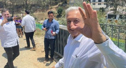 Visita exprés de AMLO a Hidalgo, supervisa carretera Real del Monte-Huasca