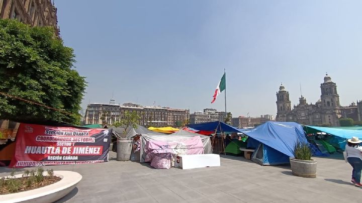 CNTE concluye paro: Acuerda levantar el plantón del Zócalo tras reunión con AMLO