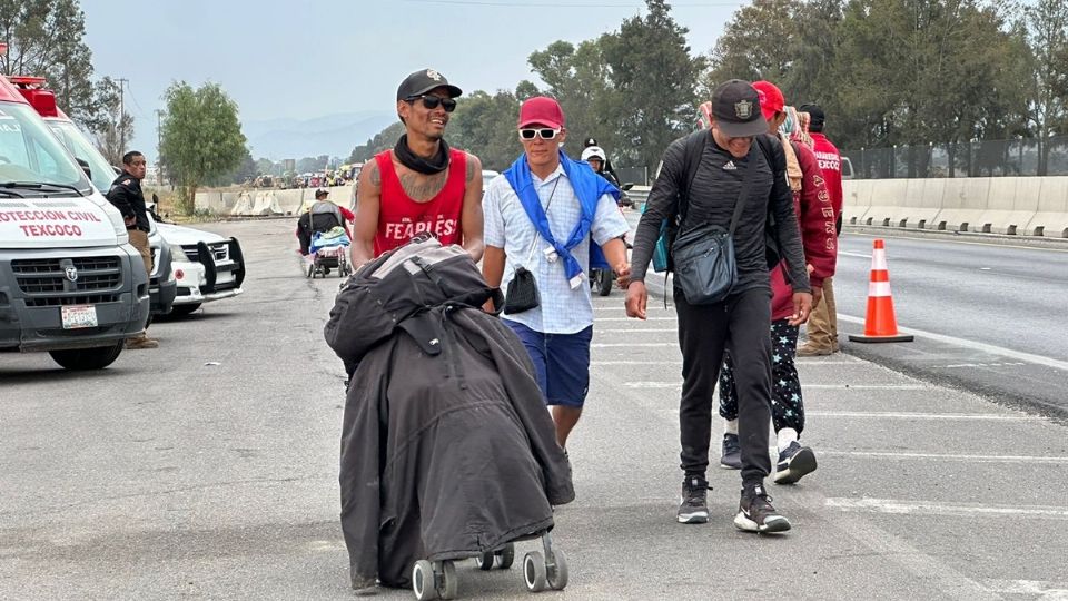 “Han de pensar que estoy muerto”: caravana migrante llega al Edomex