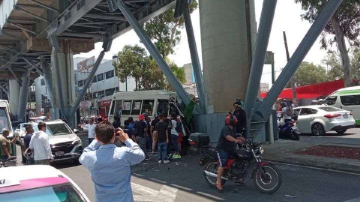 Metro CDMX: Microbús choca contra columna de la Línea 12; hay varios heridos