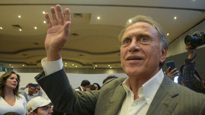 Yunes habla sobre la “carpeta azul” y ahora lanza la “carpeta guinda” contra Morena