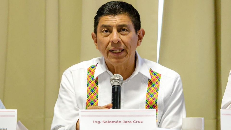 El gobernador de Oaxaca, Salomón Jara Cruz, solicitó a los Ministros de la Suprema Corte de Justicia de la Nación mantener la la prisión preventiva oficiosa