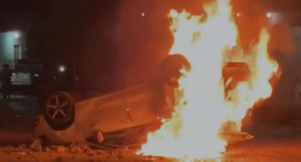 Por rumor de ser "robachicos", indígenas incendian coche en Chiapas