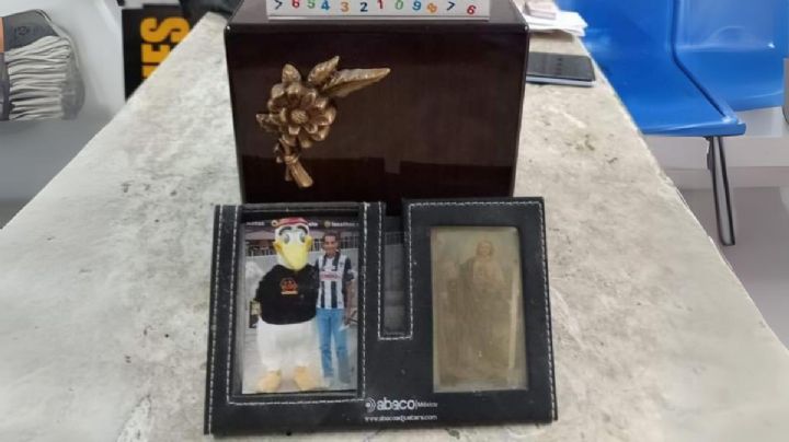 Mujer cargaba con las cenizas de su marido por todo Monterrey... y las dejó en el camión