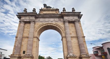 ¿El Arco de la Calzada alguna vez estuvo en venta? Esto dice la historia