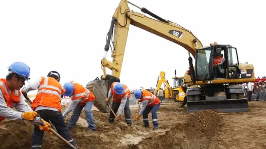 Por cierre de proyectos insignia, obras públicas se desploman 35.7%, en 7 meses: SHCP