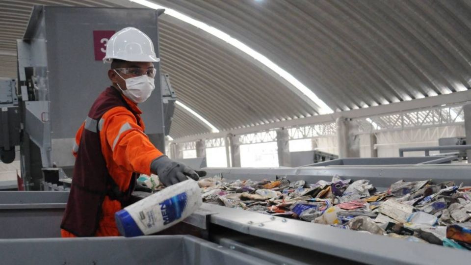 De acuerdo con lo que indica la Ley Federal del Trabajo, el pago de antigüedad es para quienes laboraron donde mismo por determinados años.