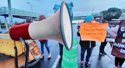 Bloqueo en la México Pachuca, vecinos acusan invasión de predios en esta colonia