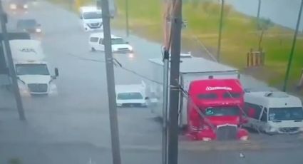 Inundan lluvias accesos al parque industrial Castro del Río, en Irapuato | VIDEO