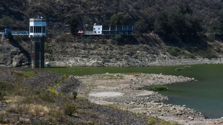 Sistema Cutzamala, pese a lluvias, sigue en niveles bajos