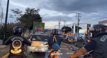 Ruedan motociclistas en León para protestar contra obligatoriedad de circular por la derecha