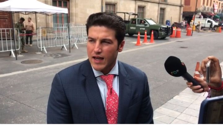 Samuel García pide ayuda a IP en Nuevo León... y a AMLO en CDMX