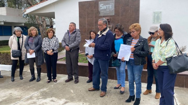 Sindicalizados exigen destituir a delegada del SNTE, acusan opacidad y maltratos